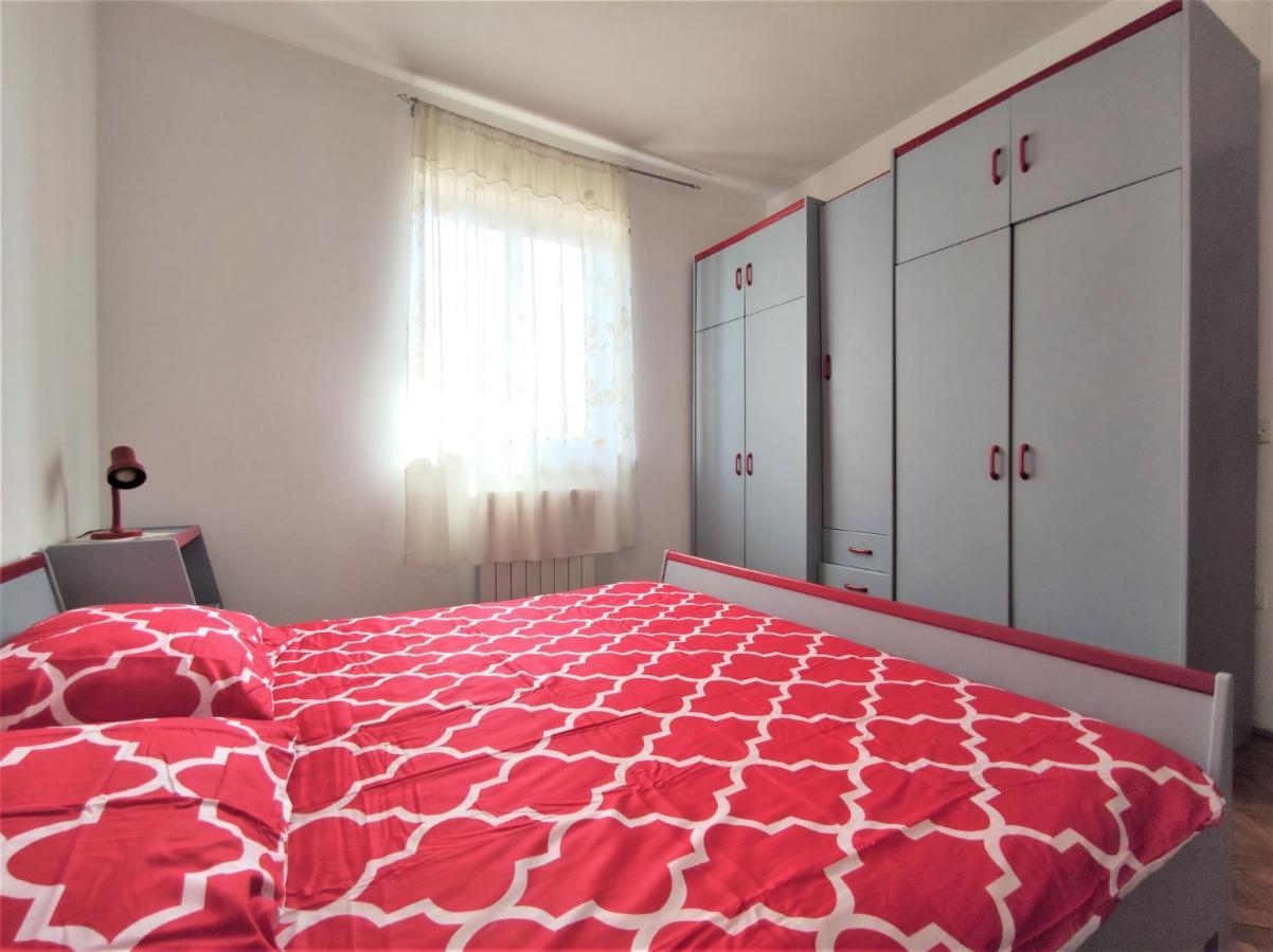 Morena Apartment Rakalj